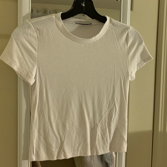 plain white t shirt - Picture 1 of 2